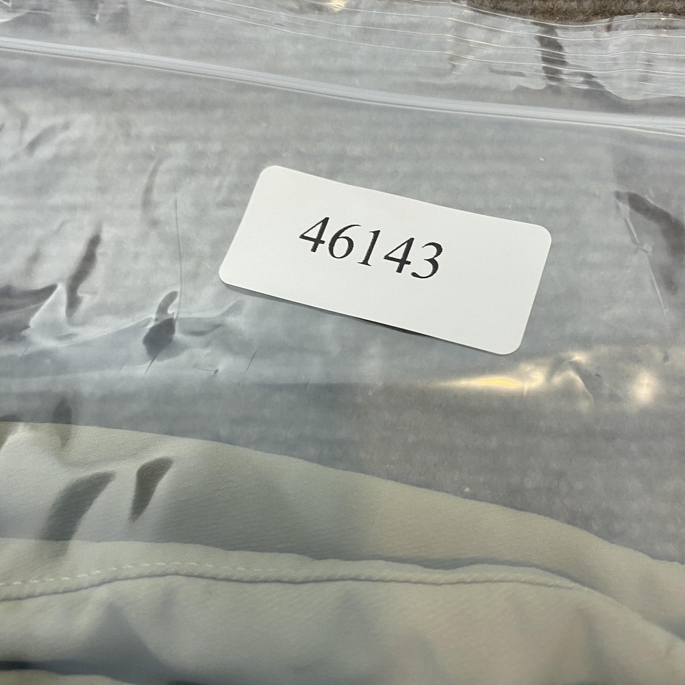 Under Armour Shorts Youth 18 Khaki Golf Performance Chino Stretch Zip Pocket - Picture 6 of 6